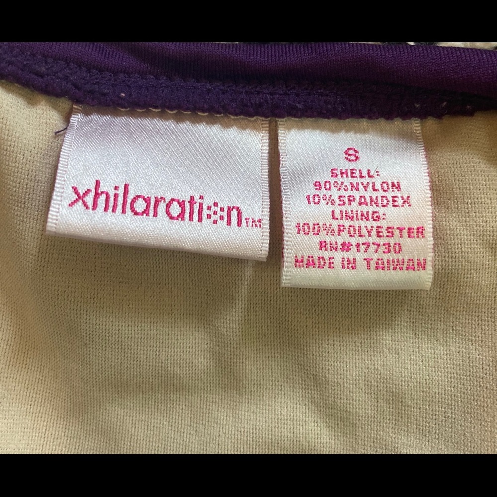 💜 Ruffle Bikini - Picture 3 of 3